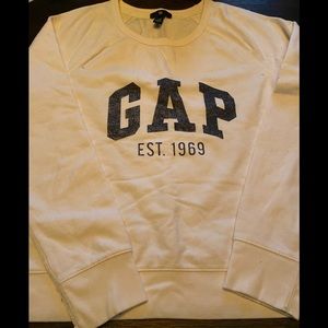 Women's Gap Pullover Sweatshirt